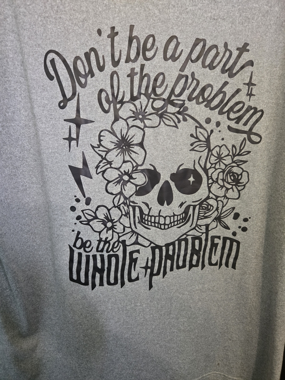 Graphic Skull Crewneck Sweatshirt - Grey